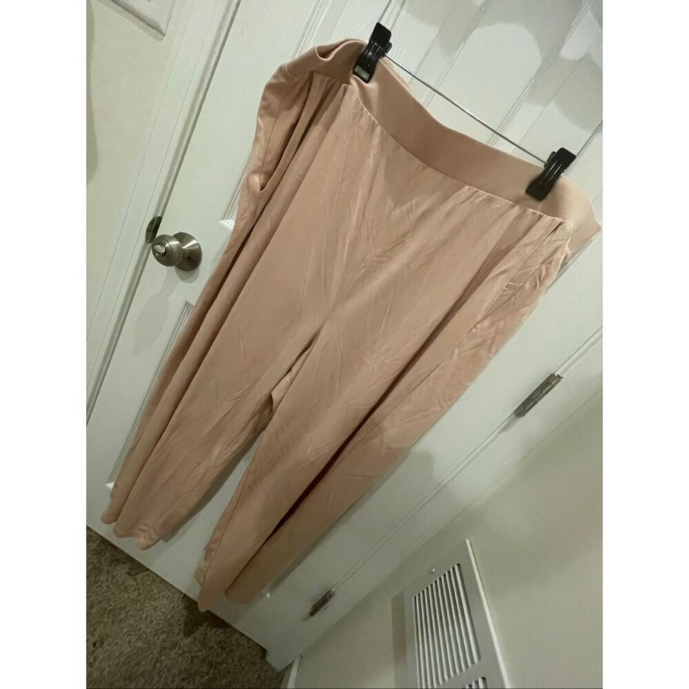 Fabletics women’s wide leg pink champagne pants 4X